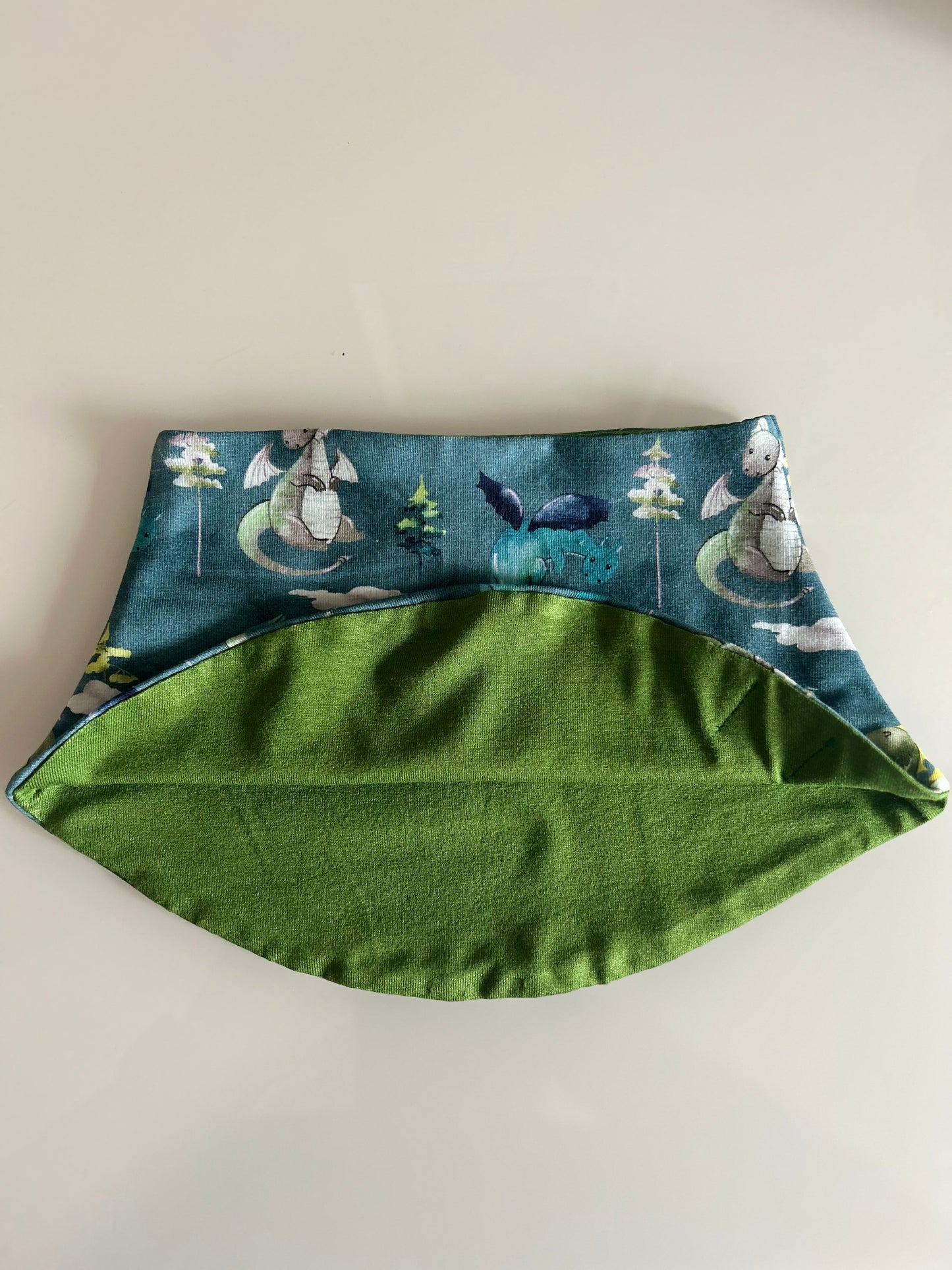 Schal und Mützen Set „Drache grün“