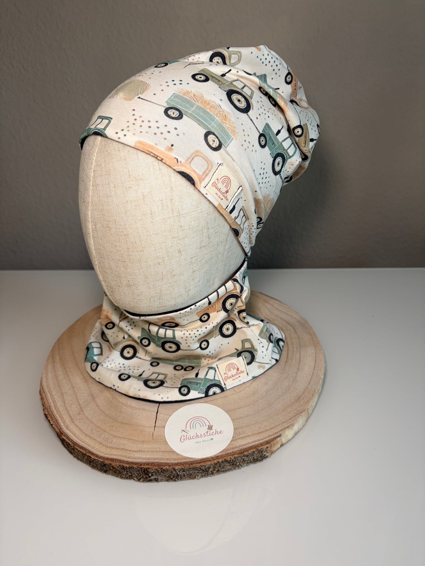 Schal und Mützen Set „Traktor“